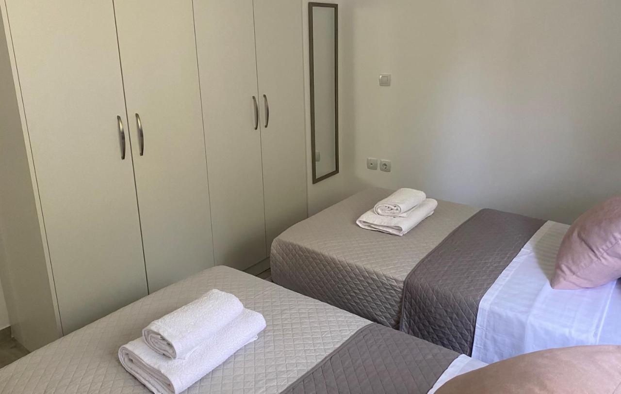 Apartment Near Athens Airport, Rafina Port And Sea Artemida  Exterior foto